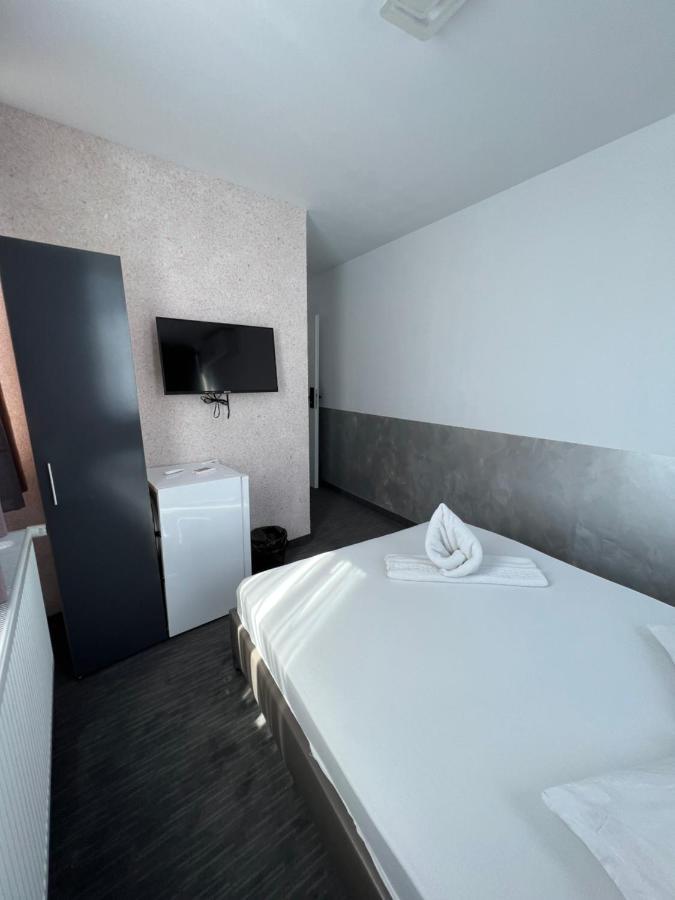 Hotel Miniom 康斯坦察 外观 照片